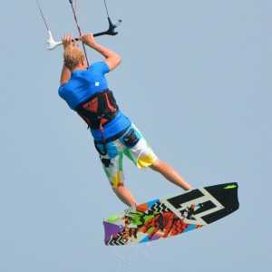 kite surfing