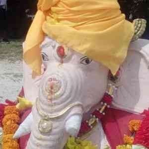 Ganesh statue