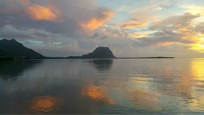 Mauritius Rainfall Chart